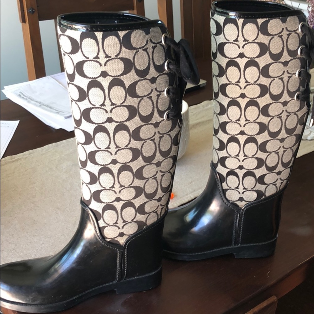 Authentic COACH Tristee Lace Up Rainboot